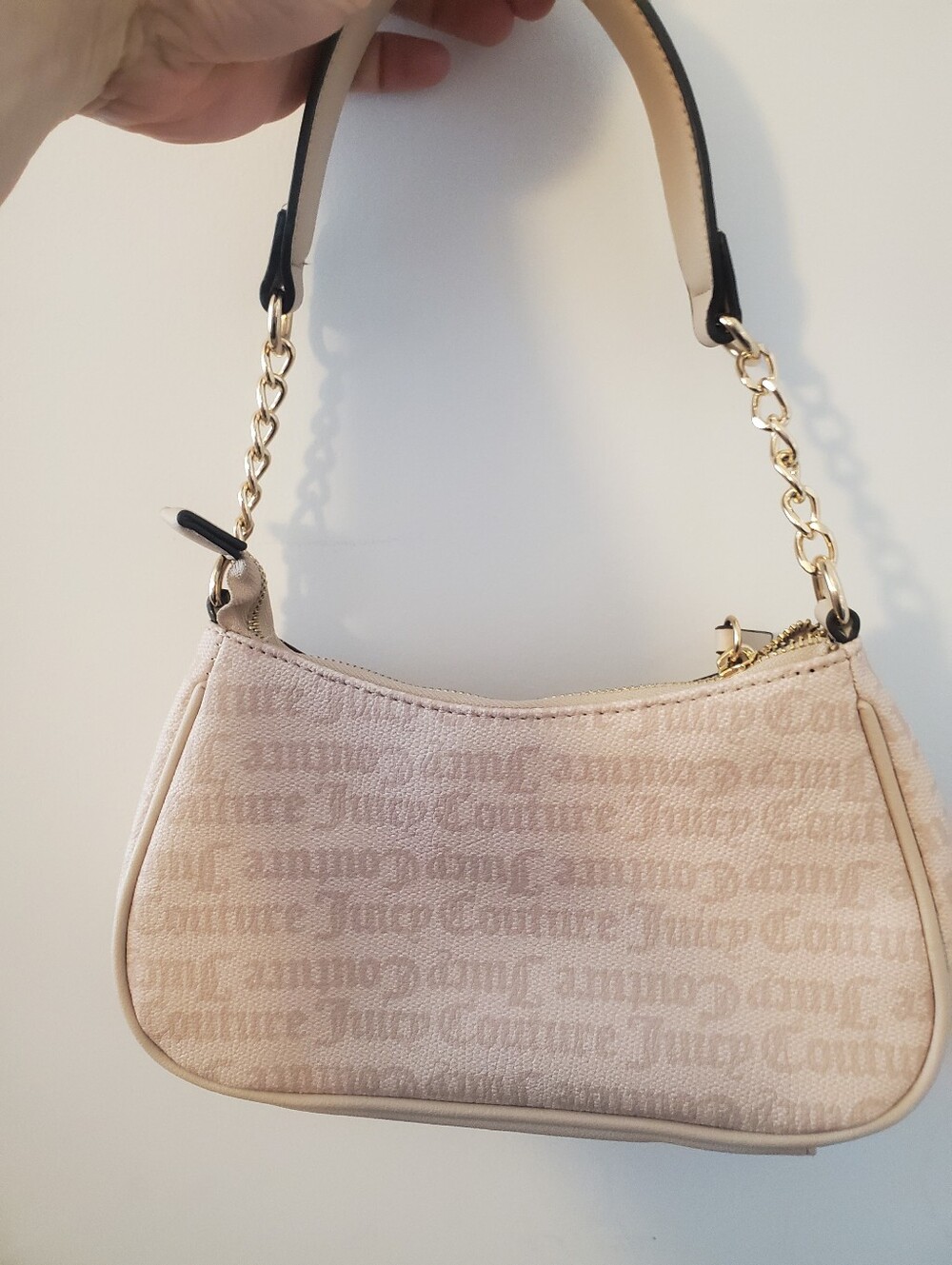Juicy Couture Shoulder Bag - Picture 2 of 2